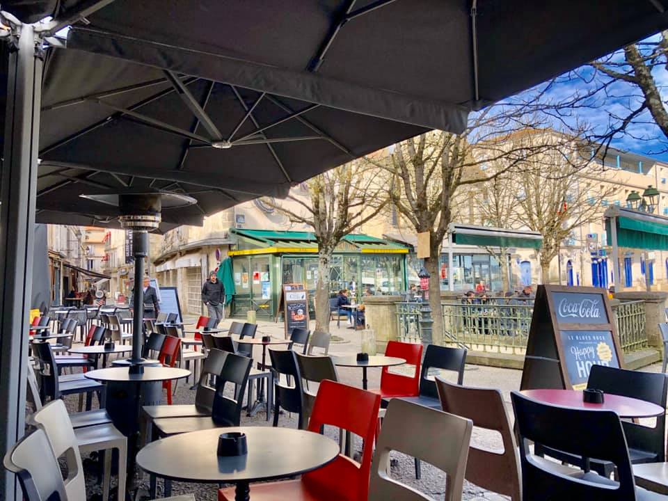 Bars near Les Halles in Angouleme