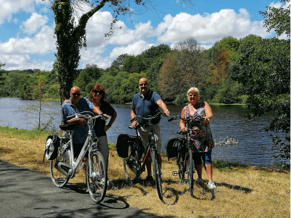 Cycle group in the Vienne - photo by Graham Glass
