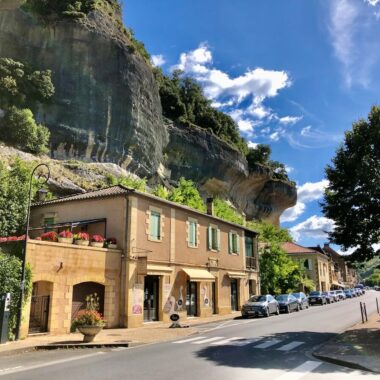 Discovering Vézère - The Valley of Prehistoric Times - Nouvelle-Aquitaine Travel | Voyage