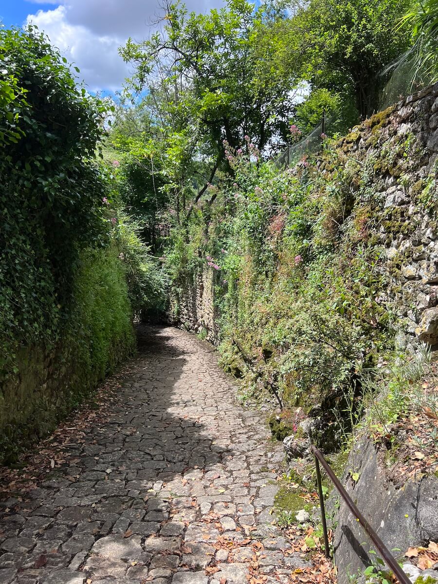 Passageways of Angles 