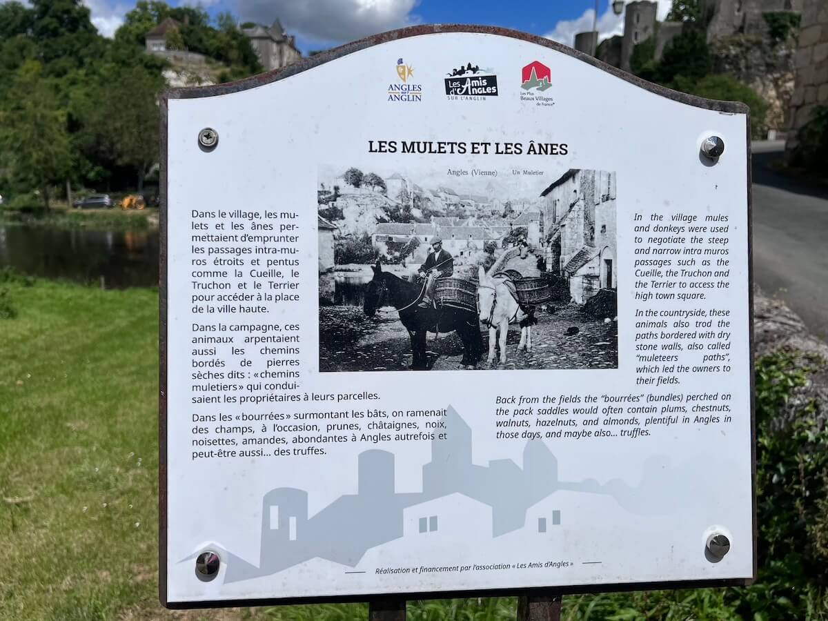 Historic sign in Angles